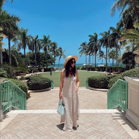 Meet your Posher, Nyahka - Picture 5 of 6